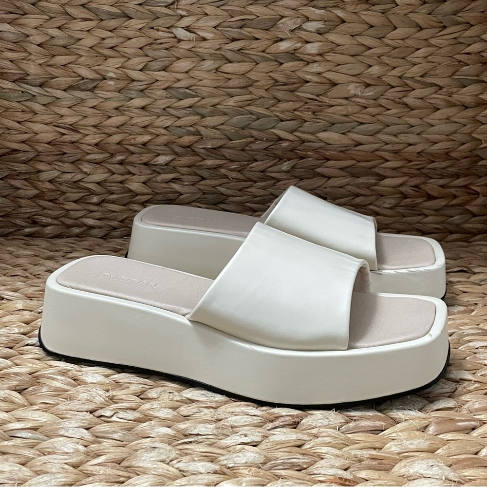 Svegan Janice Sandal Cream View 3